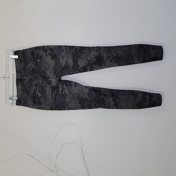 Mossimo Denim Gray Camo High Rise Jegging SZ 2 - Picture 4 of 15
